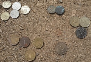 Пляжные деньги - монеты найденные металлоискателем
